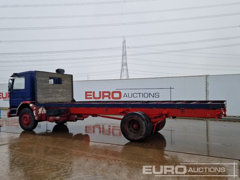 1983 Scania 82M - Vrachtwagen met open laadbak: afbeelding 3 1983 Scania 82M - Vrachtwagen met open laadbak: afbeelding 3