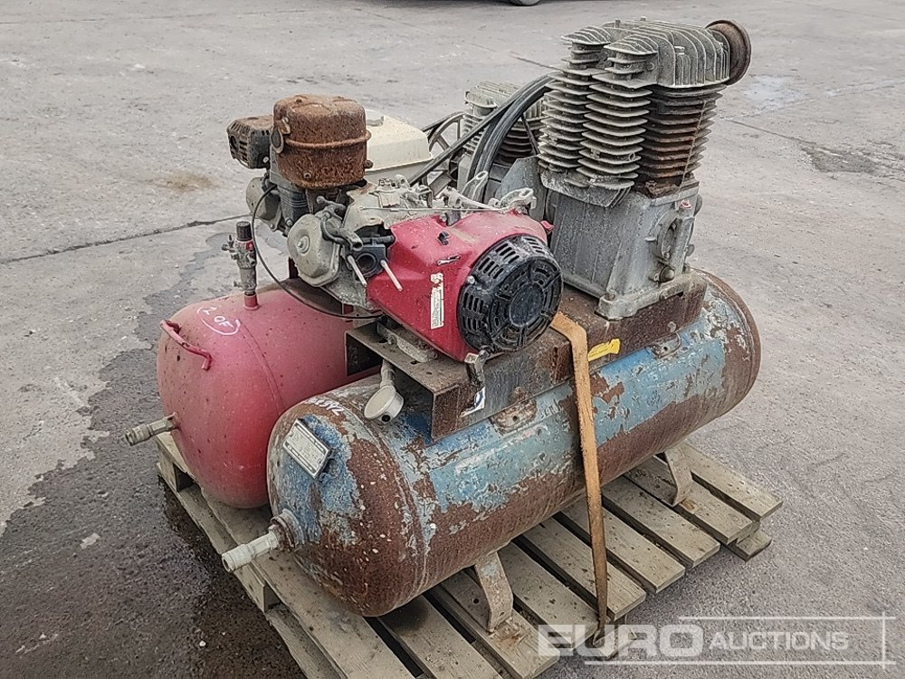 200 & 150 Litre Petrol Compressor, Honda Engine (Spares) (2 of) - Luchtcompressor: afbeelding 1 200 & 150 Litre Petrol Compressor, Honda Engine (Spares) (2 of) - Luchtcompressor: afbeelding 1