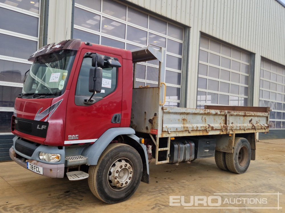 2006 DAF LF55.220 - Kipper vrachtwagen: afbeelding 1 2006 DAF LF55.220 - Kipper vrachtwagen: afbeelding 1
