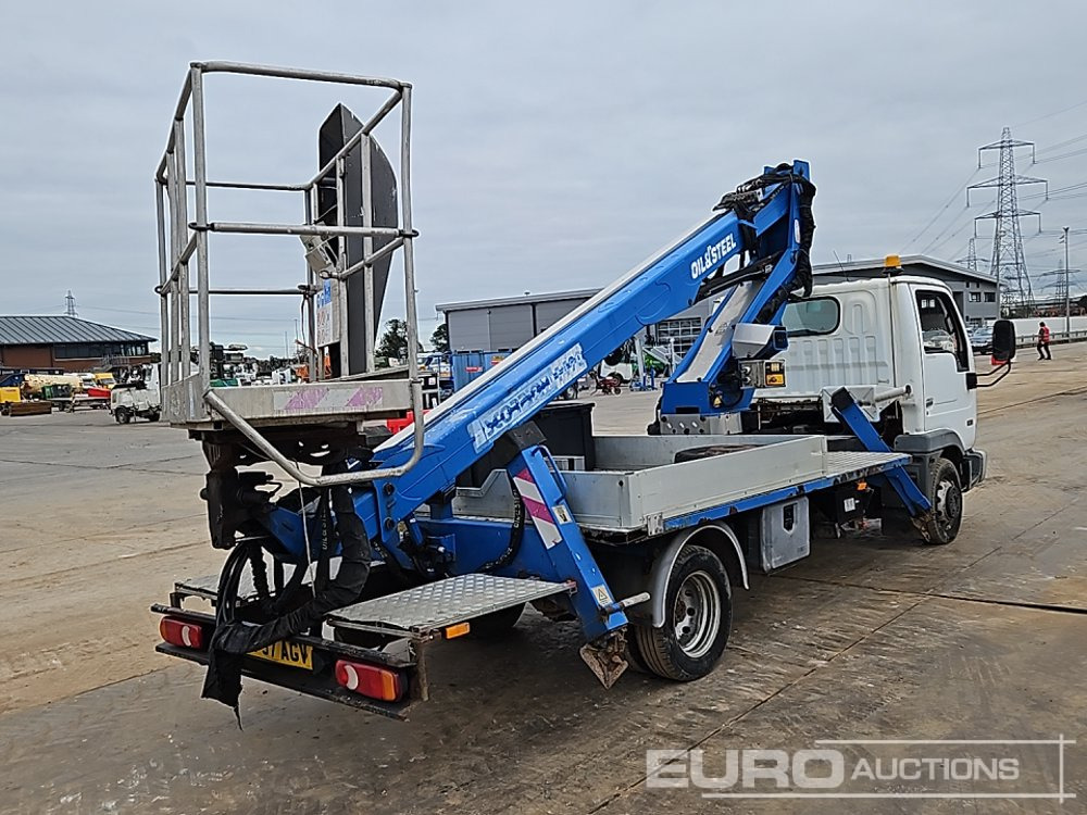 2007 Nissan Cabstar 35.13 - Vrachtwagen hoogwerker: afbeelding 5 2007 Nissan Cabstar 35.13 - Vrachtwagen hoogwerker: afbeelding 5