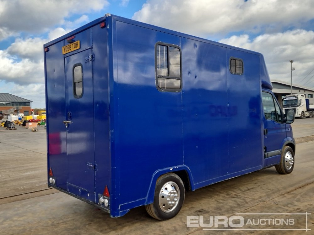 2008 Nissan Interstar - Bestelwagen gesloten laadbak: afbeelding 5 2008 Nissan Interstar - Bestelwagen gesloten laadbak: afbeelding 5