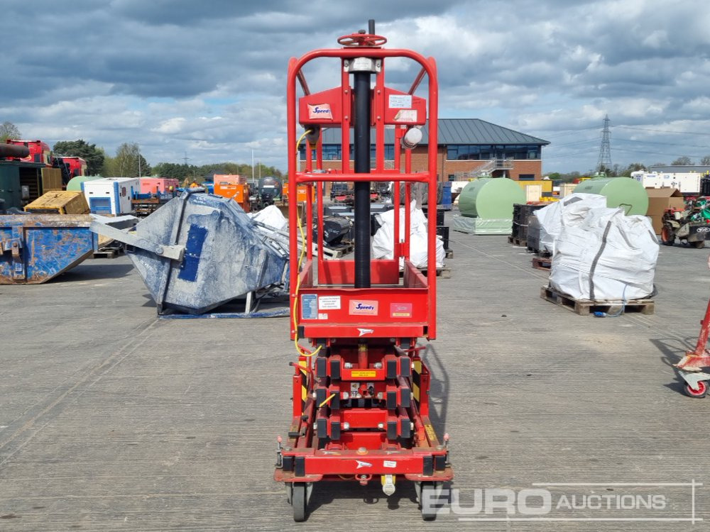2011 Laing Access Platforms PS600 Manual Scissor Lift - Hoogwerker: afbeelding 4 2011 Laing Access Platforms PS600 Manual Scissor Lift - Hoogwerker: afbeelding 4