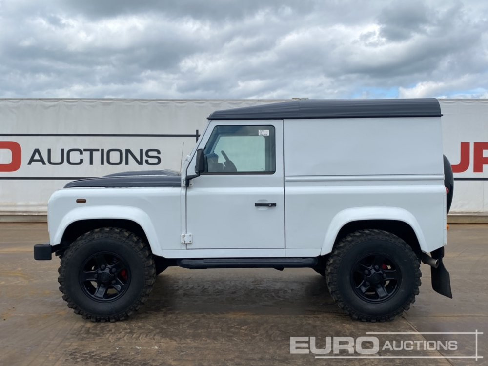 2011 Land Rover Defender 90 - SUV: afbeelding 2 2011 Land Rover Defender 90 - SUV: afbeelding 2