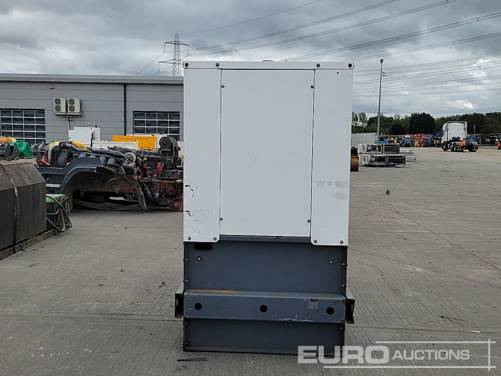 2012 Aggreko 30kVA Generator, 4 Cylinder Engine - Industrie generator: afbeelding 2 2012 Aggreko 30kVA Generator, 4 Cylinder Engine - Industrie generator: afbeelding 2