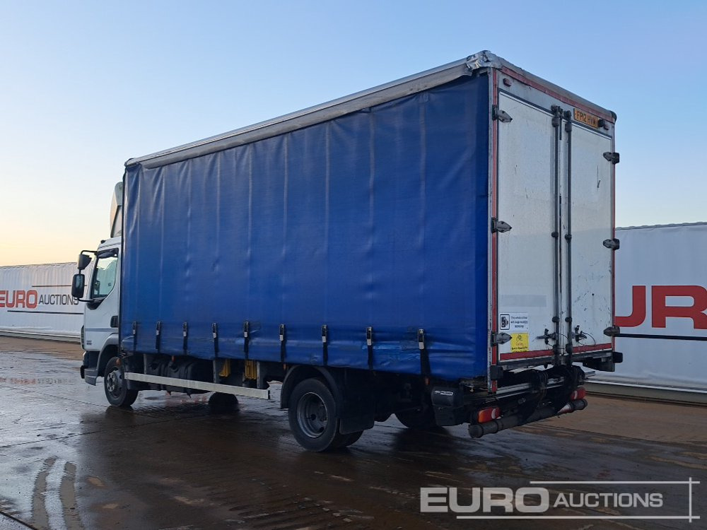 2012 DAF LF45.160 - Schuifzeilen vrachtwagen: afbeelding 3 2012 DAF LF45.160 - Schuifzeilen vrachtwagen: afbeelding 3