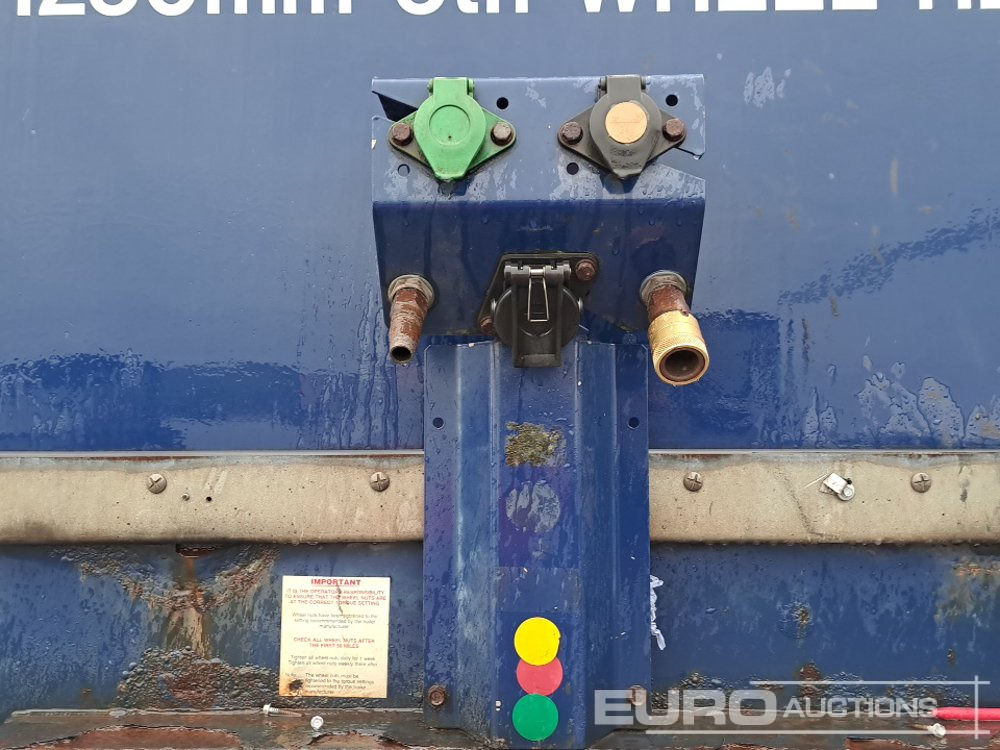 2012 SDC 45' Tri Axle Flat Trailer, BPW Axles - Schuifzeiloplegger: afbeelding 5 2012 SDC 45' Tri Axle Flat Trailer, BPW Axles - Schuifzeiloplegger: afbeelding 5