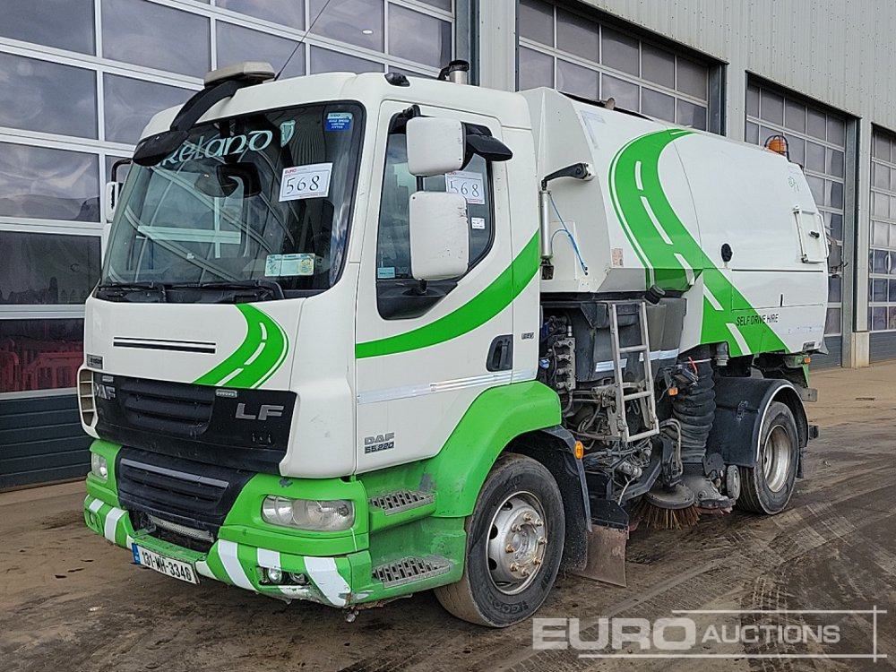 2013 DAF LF55.220 - Veegwagen: afbeelding 1 2013 DAF LF55.220 - Veegwagen: afbeelding 1