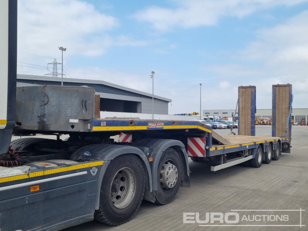 2014 Faymonville Tri Axle Step Frame Low Load Trailer, Neck Ramps, Hydraulic Flip Toe Ramps (Plating Certificate Available) - Dieplader oplegger: afbeelding 1 2014 Faymonville Tri Axle Step Frame Low Load Trailer, Neck Ramps, Hydraulic Flip Toe Ramps (Plating Certificate Available) - Dieplader oplegger: afbeelding 1