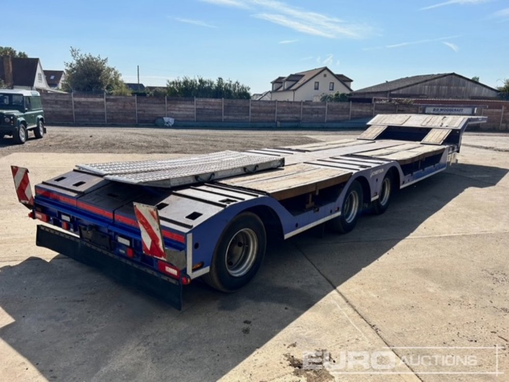 2015 Cheiftain Tri Axle Extenable Low Loader Trailer - Dieplader oplegger: afbeelding 5 2015 Cheiftain Tri Axle Extenable Low Loader Trailer - Dieplader oplegger: afbeelding 5