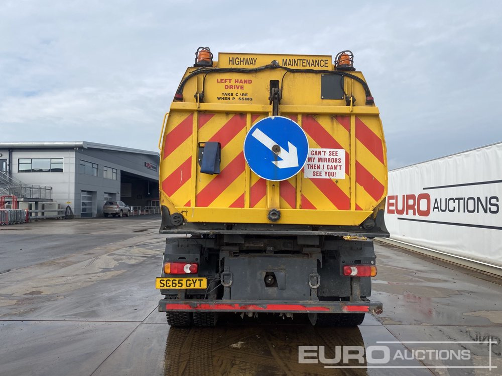 2015 DAF LF 220 - Veegwagen: afbeelding 4 2015 DAF LF 220 - Veegwagen: afbeelding 4