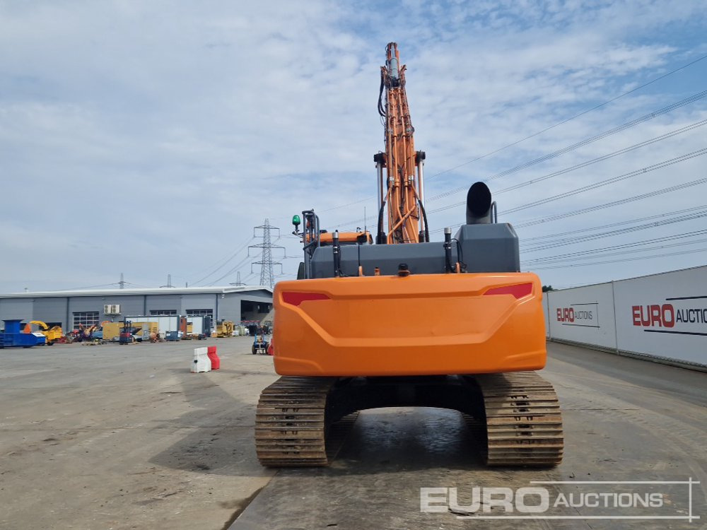 2015 Doosan DX300LC-5 - Rupsgraafmachine: afbeelding 4 2015 Doosan DX300LC-5 - Rupsgraafmachine: afbeelding 4