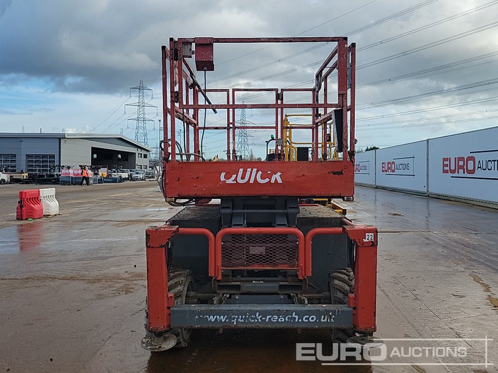 2016 SkyJack 4x4 Diesel Scissor Lift - Schaarlift: afbeelding 4 2016 SkyJack 4x4 Diesel Scissor Lift - Schaarlift: afbeelding 4