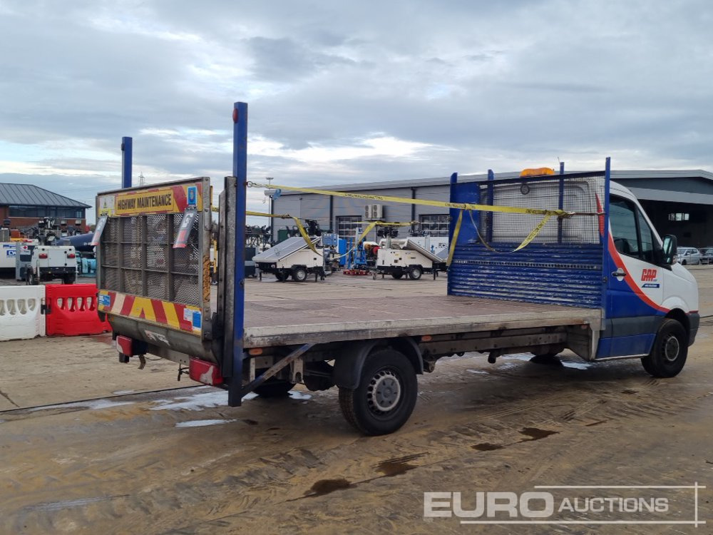 2016 Volkswagen Crafter CR35 - Bestelwagen open laadbak: afbeelding 5 2016 Volkswagen Crafter CR35 - Bestelwagen open laadbak: afbeelding 5