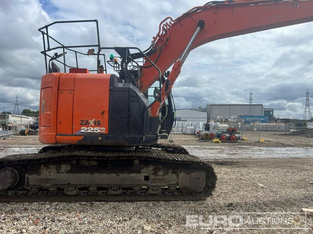 2017 Hitachi ZX225USLC-6 - Rupsgraafmachine: afbeelding 3 2017 Hitachi ZX225USLC-6 - Rupsgraafmachine: afbeelding 3