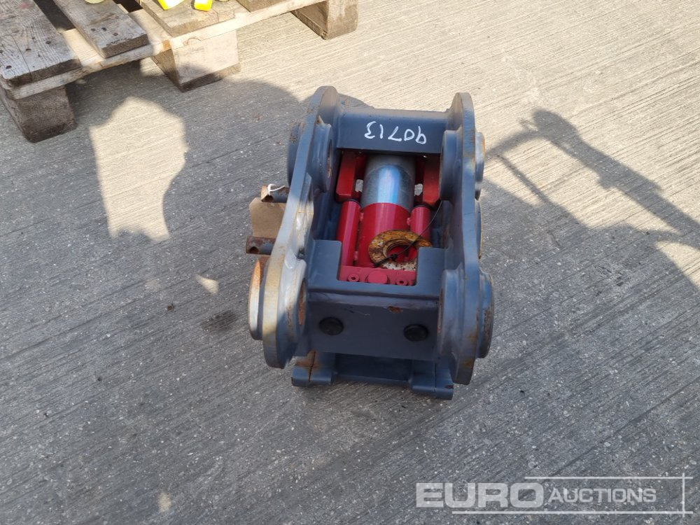 2017 Strickland Hydraulic Double Lock QH 45mm Pin to suit 4-6 Ton Excavator - Snelwissel: afbeelding 4 2017 Strickland Hydraulic Double Lock QH 45mm Pin to suit 4-6 Ton Excavator - Snelwissel: afbeelding 4