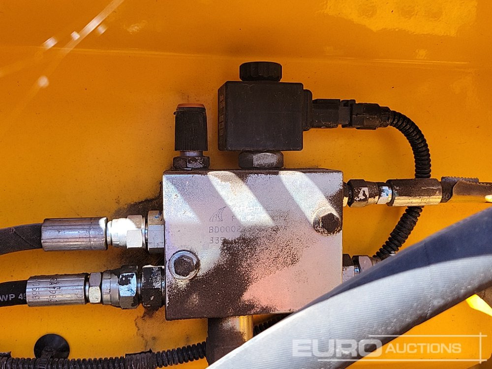 Rupsgraafmachine 2019 JCB JS131LC: afbeelding 38
