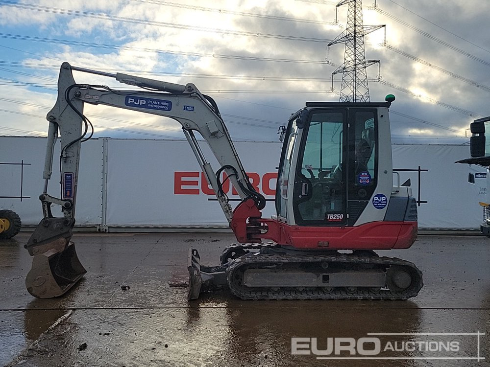2019 Takeuchi TB250 - Minigraafmachine: afbeelding 2 2019 Takeuchi TB250 - Minigraafmachine: afbeelding 2