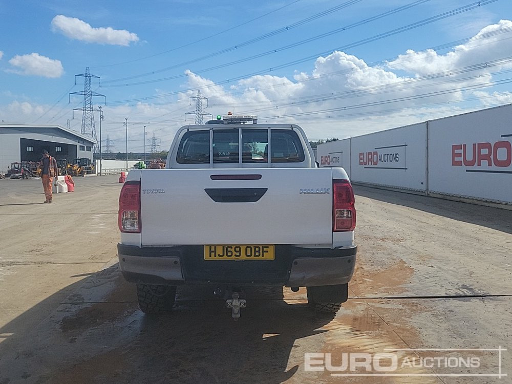 2019 Toyota Hilux Active D-4D - Pick-up: afbeelding 4 2019 Toyota Hilux Active D-4D - Pick-up: afbeelding 4