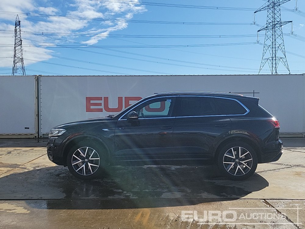 2021 Volkswagen Touareg - SUV: afbeelding 2 2021 Volkswagen Touareg - SUV: afbeelding 2