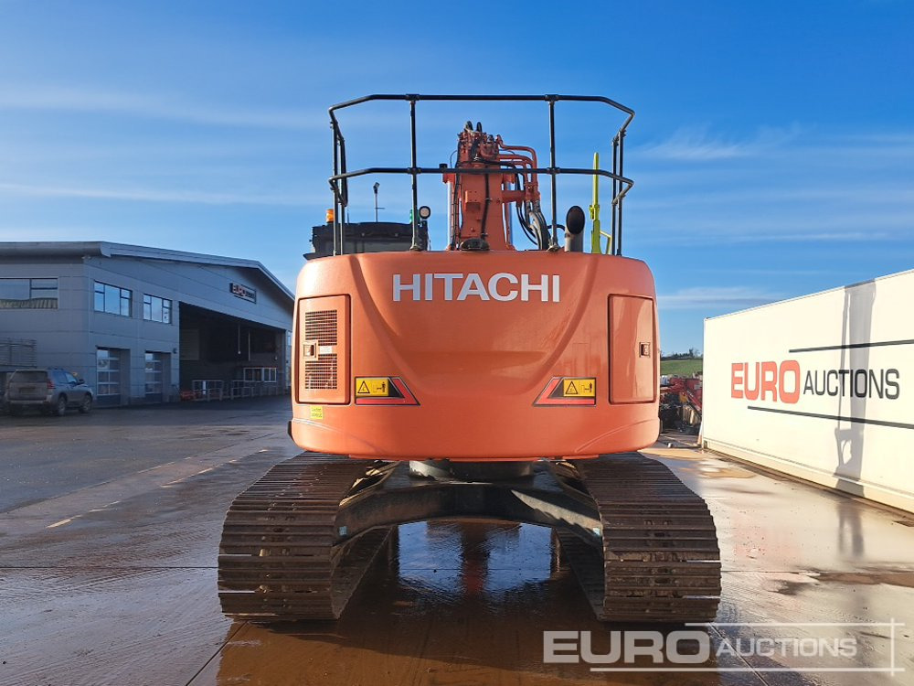 2022 Hitachi ZX225USLC-7 - Rupsgraafmachine: afbeelding 4 2022 Hitachi ZX225USLC-7 - Rupsgraafmachine: afbeelding 4