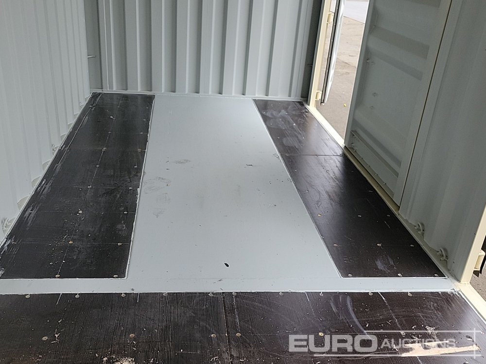 2025 40' x 8' HQ Container, 4 Side Doors, 1 End Door (Cannot Be Reconsigned) - Zeecontainer: afbeelding 3 2025 40' x 8' HQ Container, 4 Side Doors, 1 End Door (Cannot Be Reconsigned) - Zeecontainer: afbeelding 3