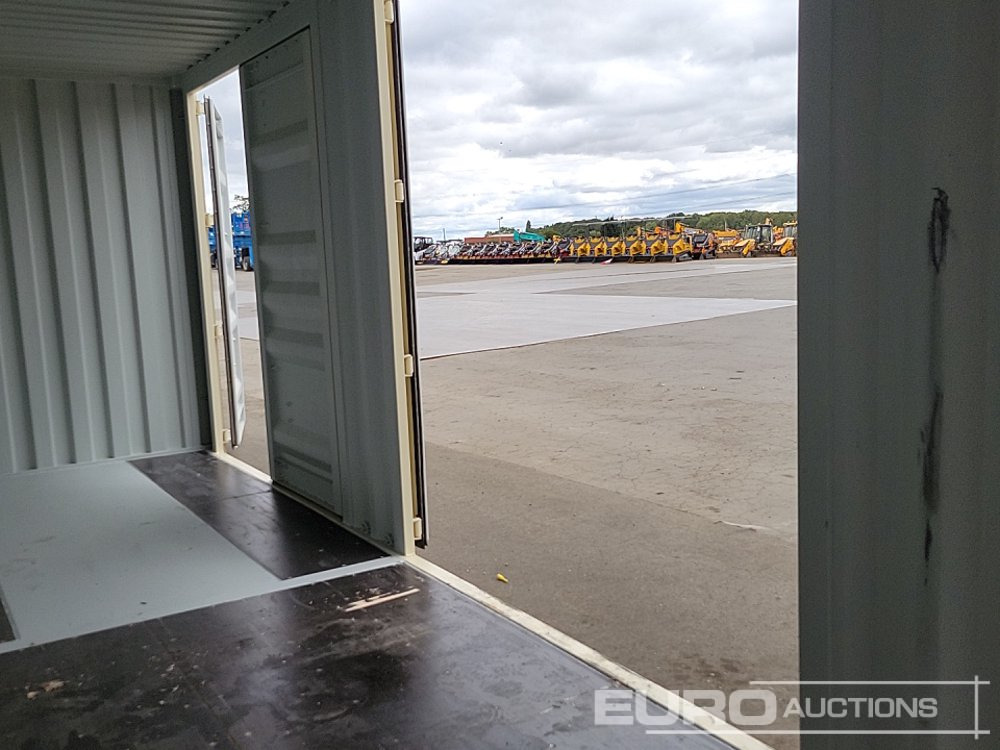 2025 40' x 8' HQ Container, 4 Side Doors, 1 End Door (Cannot Be Reconsigned) - Zeecontainer: afbeelding 4 2025 40' x 8' HQ Container, 4 Side Doors, 1 End Door (Cannot Be Reconsigned) - Zeecontainer: afbeelding 4
