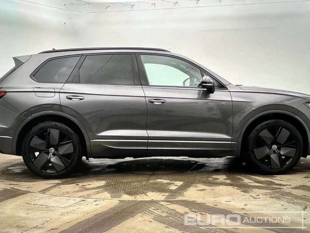 2025 Volkswagen Touareg - SUV: afbeelding 3 2025 Volkswagen Touareg - SUV: afbeelding 3