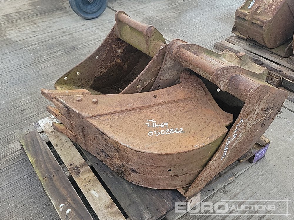 22", 18", 12" Digging Bucket to suit Dedicated Quick Hitch - Bak: afbeelding 1 22", 18", 12" Digging Bucket to suit Dedicated Quick Hitch - Bak: afbeelding 1