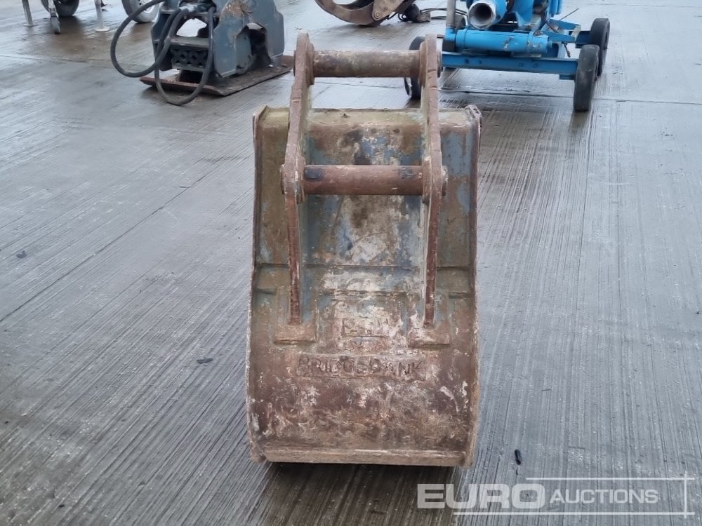 24" Digging Bucket 65mm Pin to suit 13 Ton Excavator - Bak: afbeelding 4 24" Digging Bucket 65mm Pin to suit 13 Ton Excavator - Bak: afbeelding 4