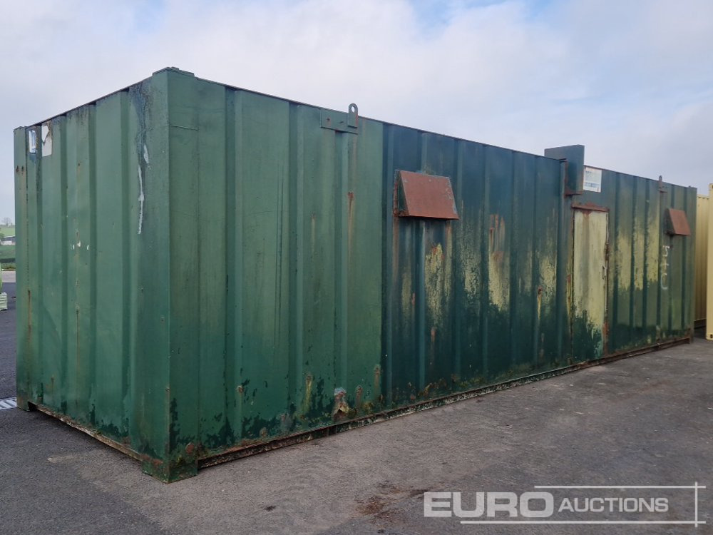 34' x 10' Toliet, Changing Room (No Keys) (Cannot Be Reconsigned) - Zeecontainer: afbeelding 3 34' x 10' Toliet, Changing Room (No Keys) (Cannot Be Reconsigned) - Zeecontainer: afbeelding 3