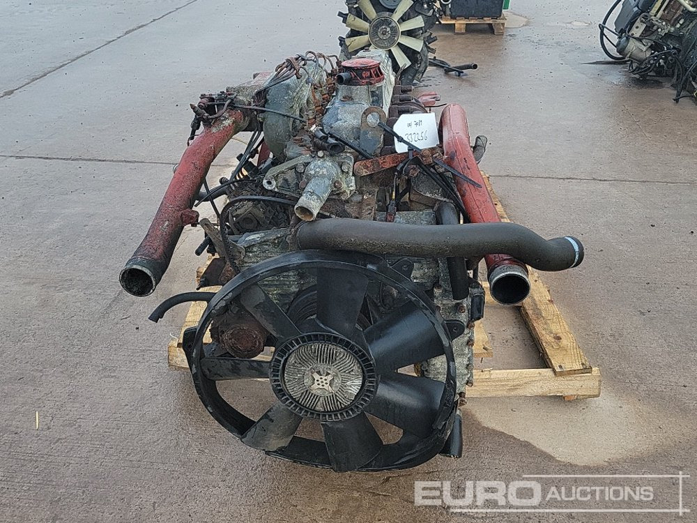 6 Cylinder Engine, Gearbox - Motor: afbeelding 4 6 Cylinder Engine, Gearbox - Motor: afbeelding 4
