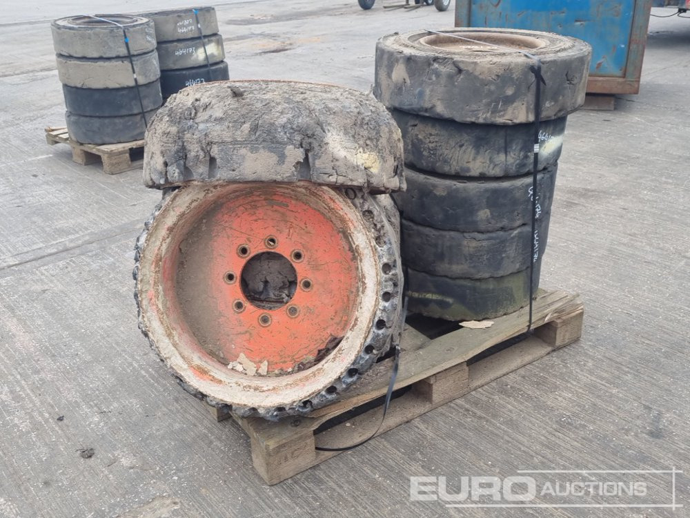 7.00-12 Tyre & Rim (8 of) - Band: afbeelding 3 7.00-12 Tyre & Rim (8 of) - Band: afbeelding 3