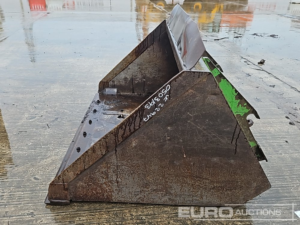 72" Loading Bucket to suit Merlo Telehandler - Bak: afbeelding 4 72" Loading Bucket to suit Merlo Telehandler - Bak: afbeelding 4