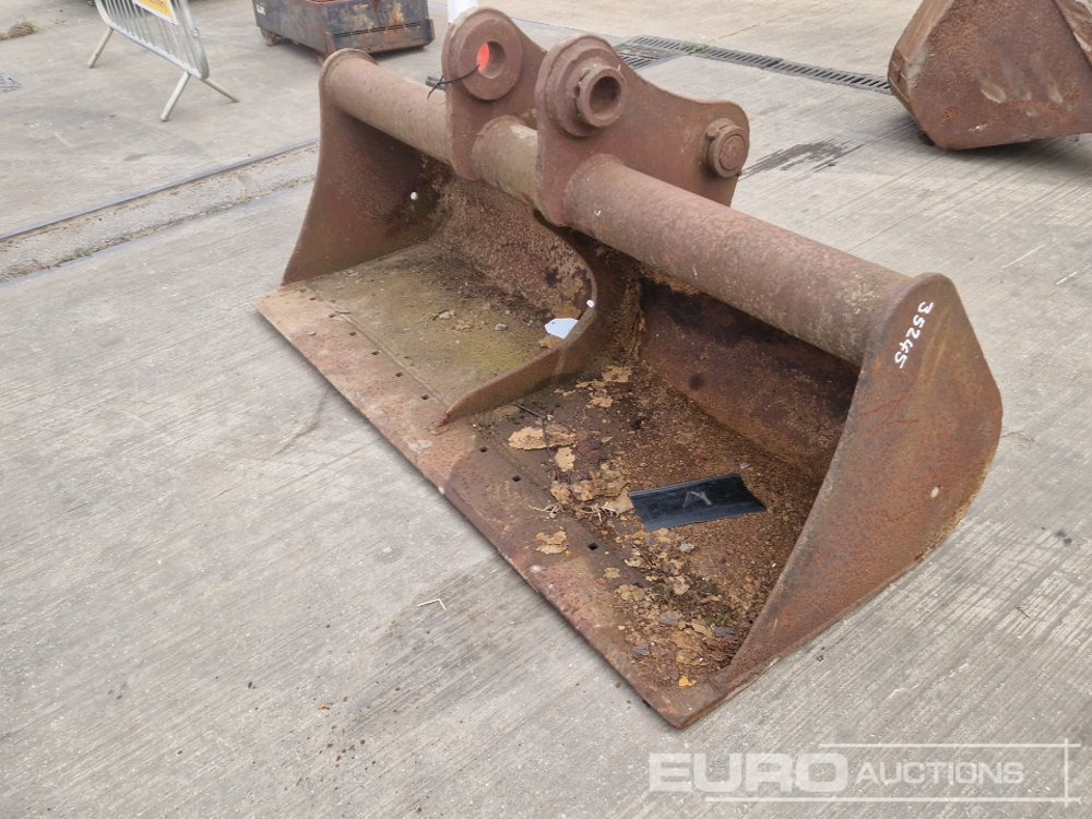 84" Ditching Bucket 80mm Pin to suit 20 Ton Excavator - Bak: afbeelding 3 84" Ditching Bucket 80mm Pin to suit 20 Ton Excavator - Bak: afbeelding 3