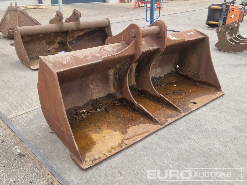 96" Ditching Bucket 90mm Pin to suit 30 Ton Excavator - Bak: afbeelding 1 96" Ditching Bucket 90mm Pin to suit 30 Ton Excavator - Bak: afbeelding 1