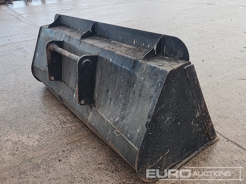 96" Front Loading Bucket to suit Manitou Telehandler - Bak: afbeelding 2 96" Front Loading Bucket to suit Manitou Telehandler - Bak: afbeelding 2