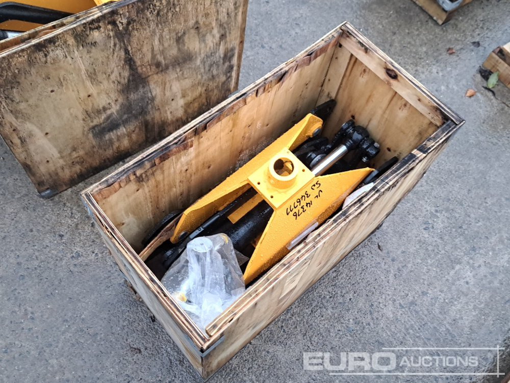 Unused Rotary Log Clamp - Aanbouwdeel voor Graafmachine: afbeelding 1 Unused Rotary Log Clamp - Aanbouwdeel voor Graafmachine: afbeelding 1
