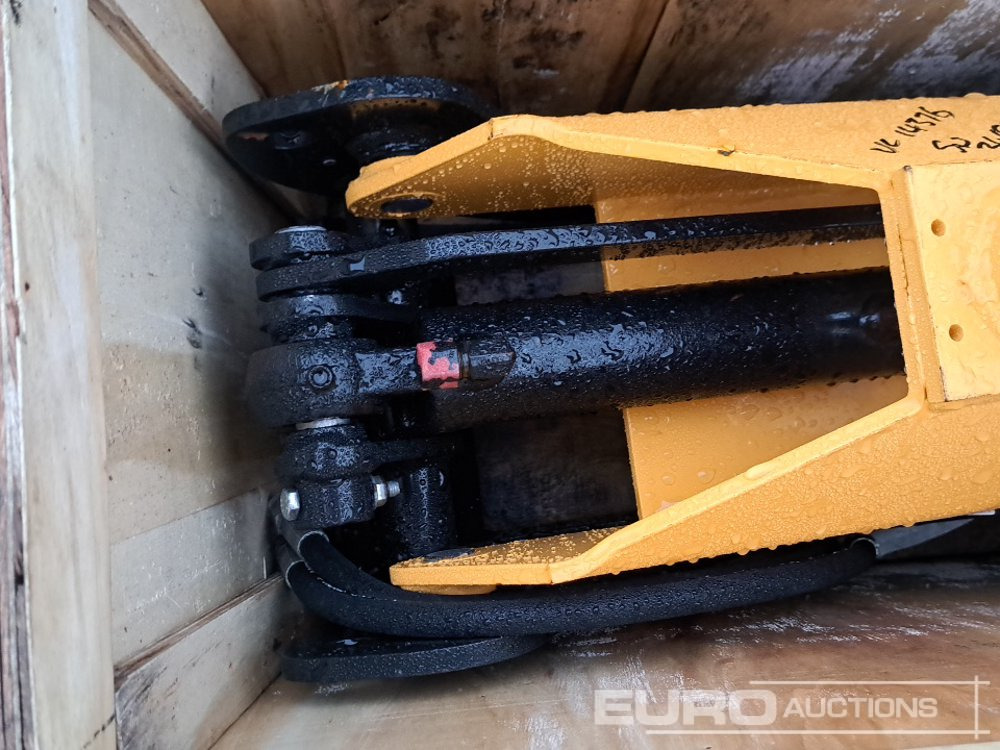 Unused Rotary Log Clamp - Aanbouwdeel voor Graafmachine: afbeelding 5 Unused Rotary Log Clamp - Aanbouwdeel voor Graafmachine: afbeelding 5