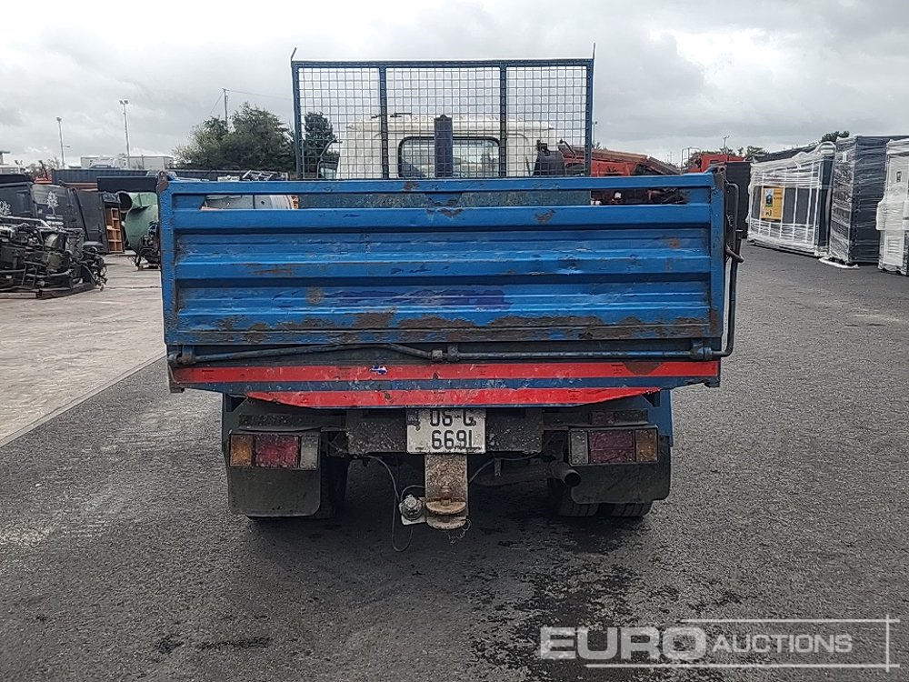 2006 Isuzu NKR - Andere machine: afbeelding 4 2006 Isuzu NKR - Andere machine: afbeelding 4