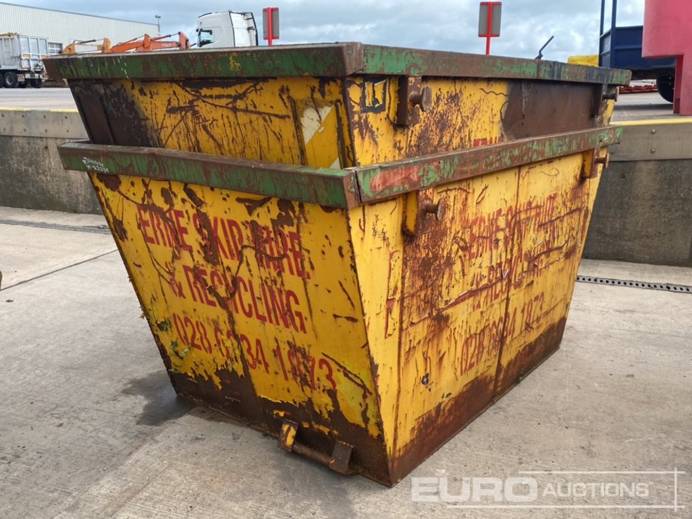 5 Yard Steel Skip to suit Skip Loader Lorry (2 of) - Andere machine: afbeelding 2 5 Yard Steel Skip to suit Skip Loader Lorry (2 of) - Andere machine: afbeelding 2