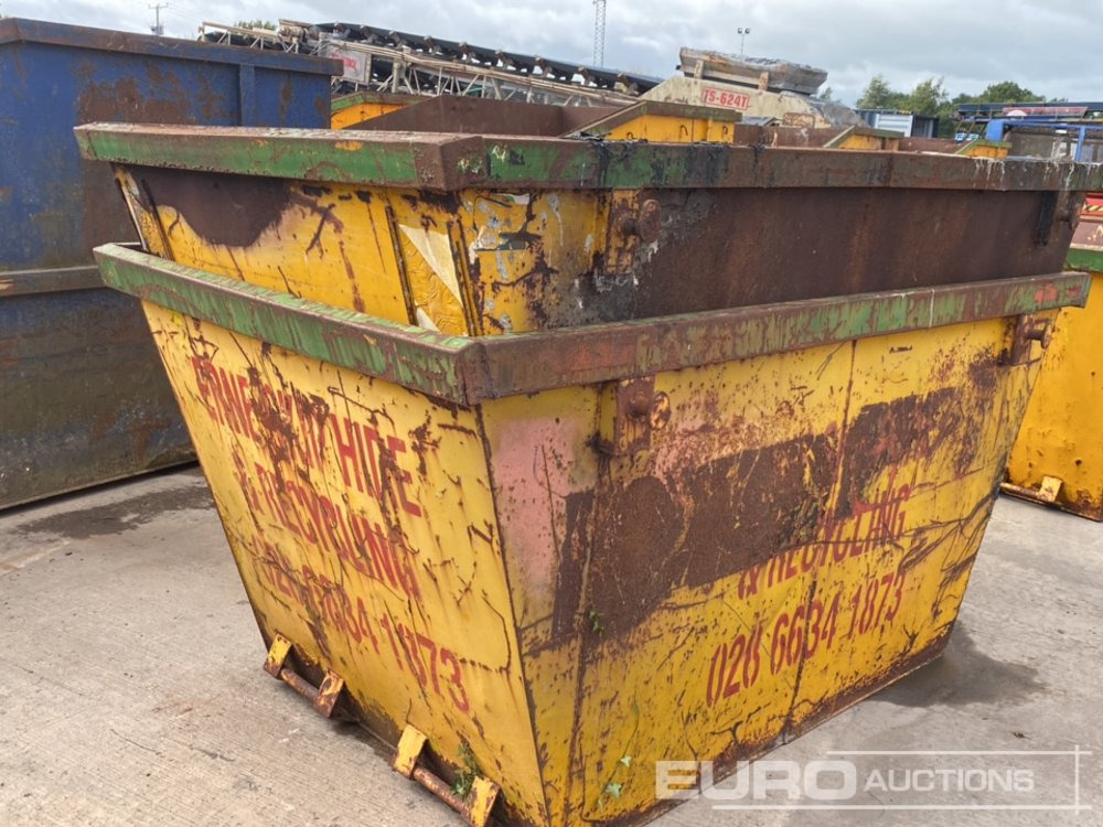 5 Yard Steel Skip to suit Skip Loader Lorry (2 of) - Andere machine: afbeelding 4 5 Yard Steel Skip to suit Skip Loader Lorry (2 of) - Andere machine: afbeelding 4