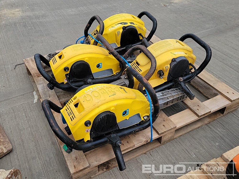 Atlas Copco Petrol Hand Held Breaker (4 of) - Asfaltmachine: afbeelding 3 Atlas Copco Petrol Hand Held Breaker (4 of) - Asfaltmachine: afbeelding 3