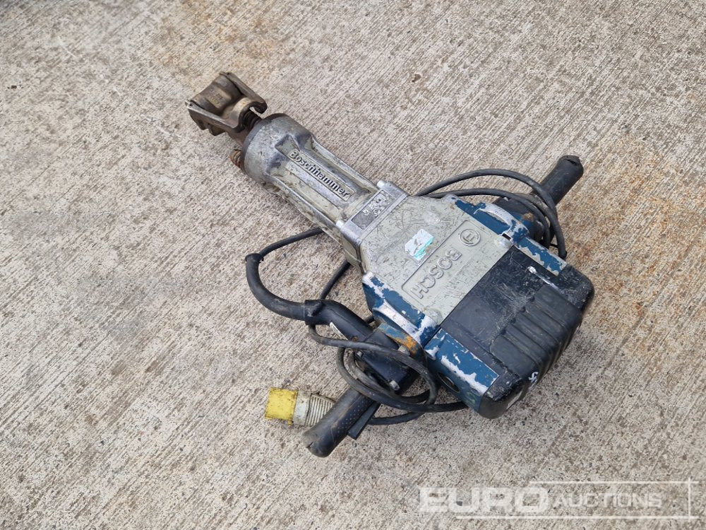 Bosch 110 Volt Breaker - Bouwmaterieel: afbeelding 3 Bosch 110 Volt Breaker - Bouwmaterieel: afbeelding 3