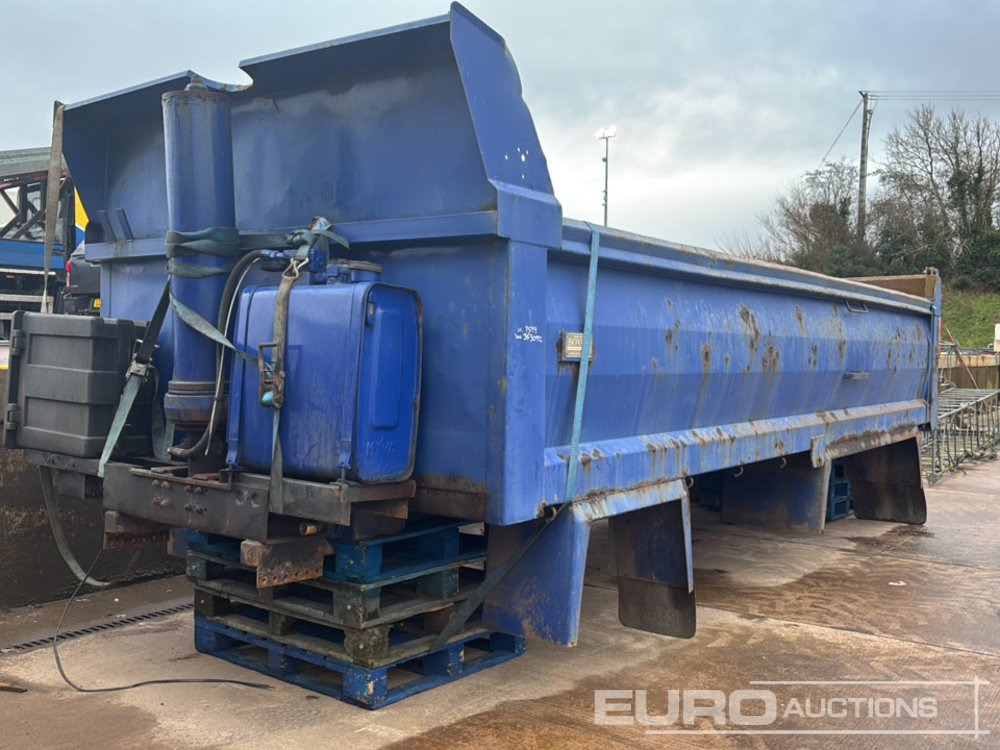 Bovile 8x4 Tipper Body, Tipping Ram - Kipper laadbak: afbeelding 1 Bovile 8x4 Tipper Body, Tipping Ram - Kipper laadbak: afbeelding 1