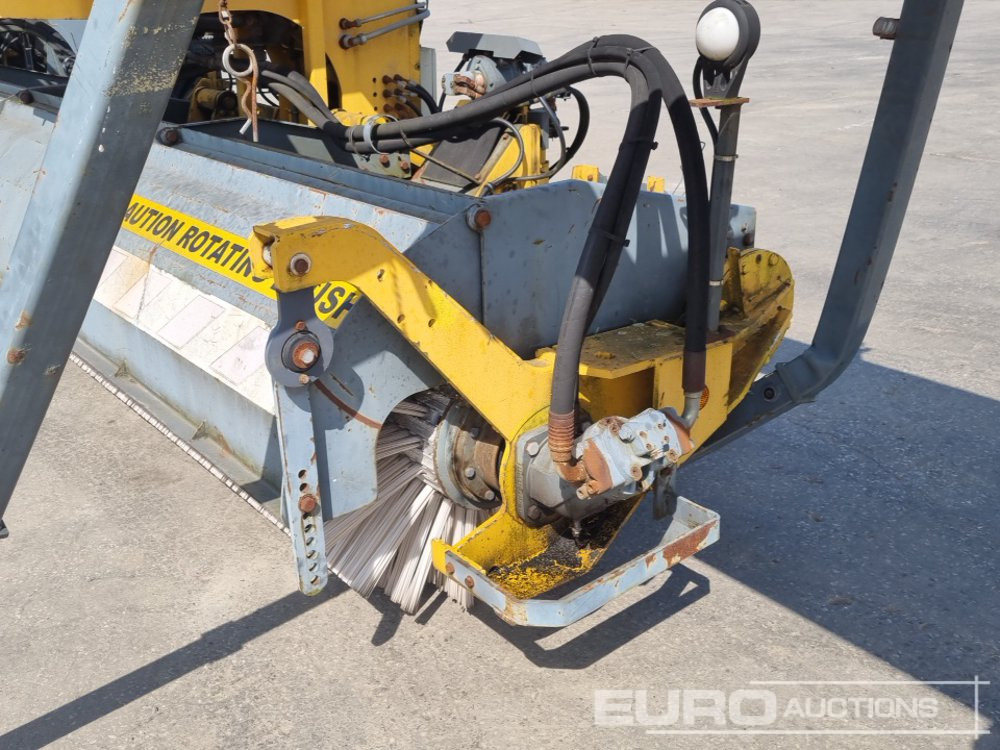 Sneeuwblazer Bucher Schorling P21 Single Axle Runway Sweeper, Snow Clearing Brush, Snow Blower, Dryer: afbeelding 21