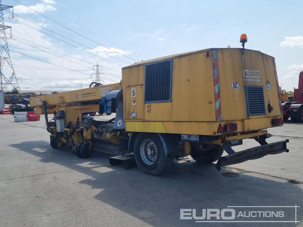 Bucher Schorling P21 Single Axle Runway Sweeper, Snow Clearing Brush, Snow Blower, Dryer - Sneeuwblazer: afbeelding 3 Bucher Schorling P21 Single Axle Runway Sweeper, Snow Clearing Brush, Snow Blower, Dryer - Sneeuwblazer: afbeelding 3