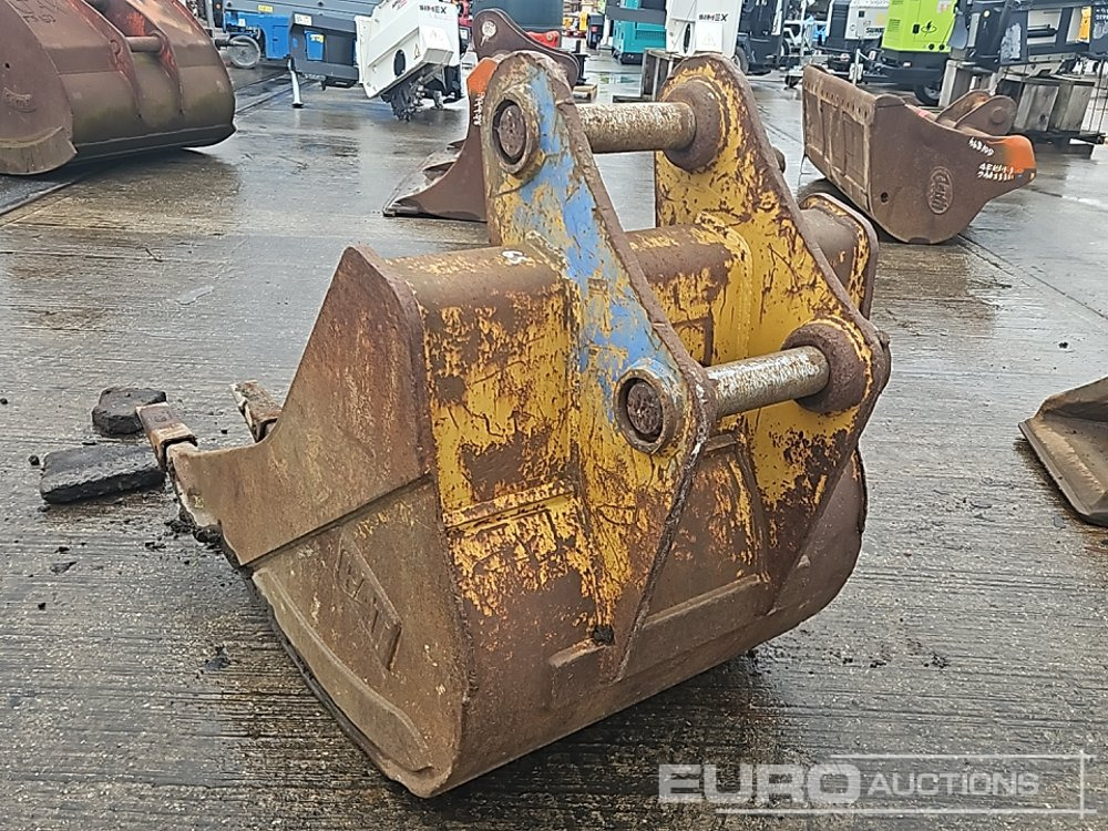 CAT 32" Digging Bucket 65mm Pin to suit 13 Ton Excavator - Bak: afbeelding 3 CAT 32" Digging Bucket 65mm Pin to suit 13 Ton Excavator - Bak: afbeelding 3