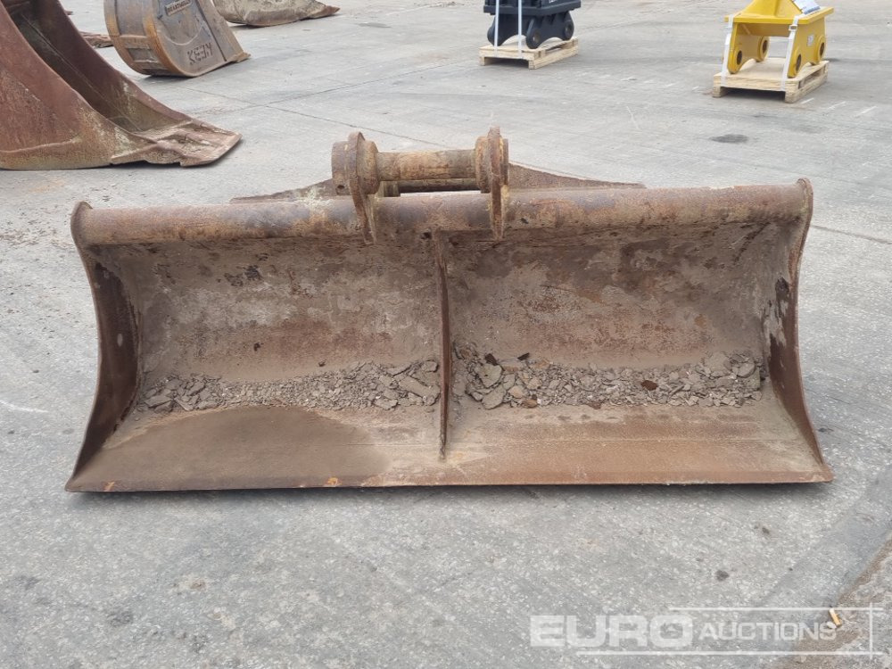 Bak CAT 72" Ditching Bucket 65mm Pin to suit 13 Ton Excavator: afbeelding 8
