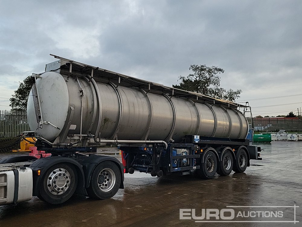 Crane Freuhauf Tri Axle Tanker Trailer - Tankoplegger: afbeelding 1 Crane Freuhauf Tri Axle Tanker Trailer - Tankoplegger: afbeelding 1