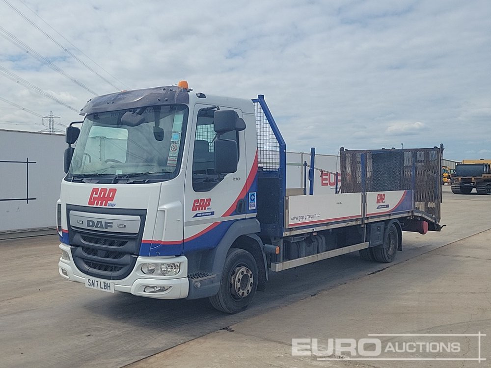 DAF LF210 - Vrachtwagen met open laadbak: afbeelding 1 DAF LF210 - Vrachtwagen met open laadbak: afbeelding 1